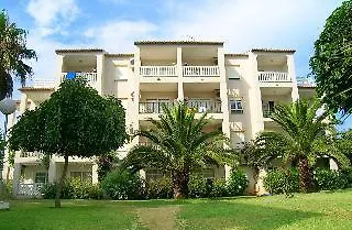 Ona Ogisaka Garden Aparthotel 3*