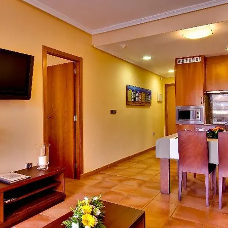 Lejlighedshotel Ona Ogisaka Garden 3*