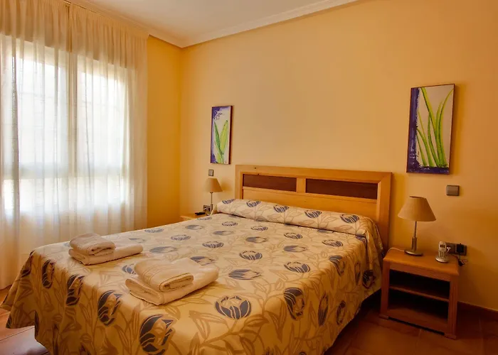 Hotel apartamentowy Ona Ogisaka Garden 3*